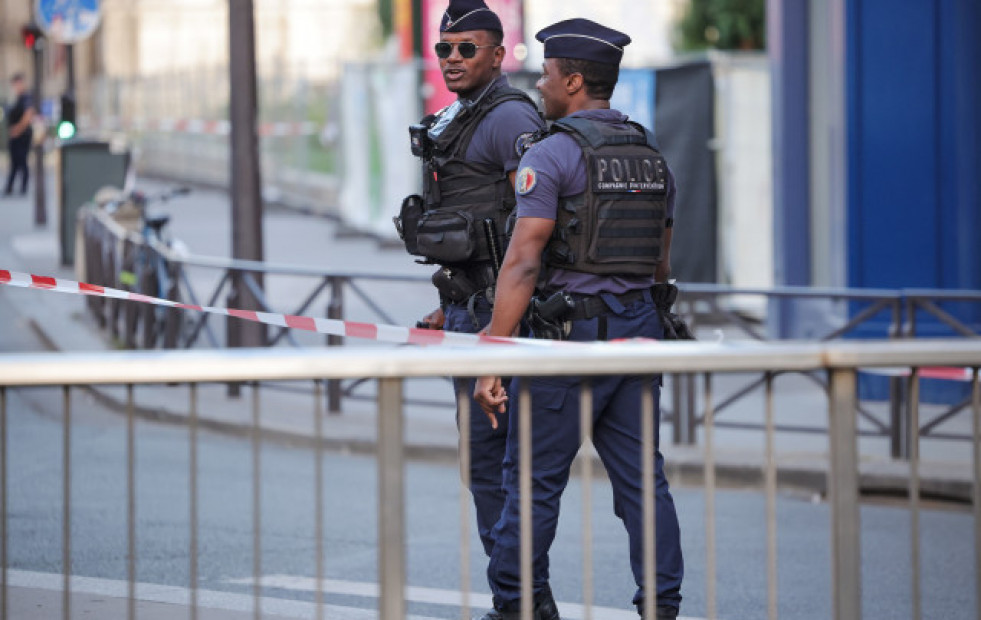 Un muerto y varios heridos en un tiroteo en una ciudad del extrarradio de París