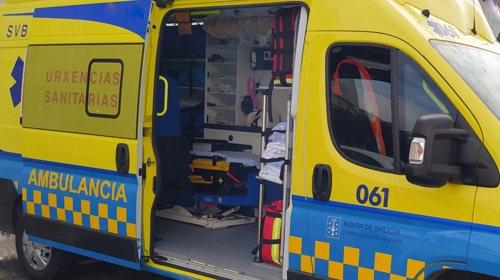 Herido un octogenario en un atropello en la entrada del parking de la Praza de Galicia, en Boiro